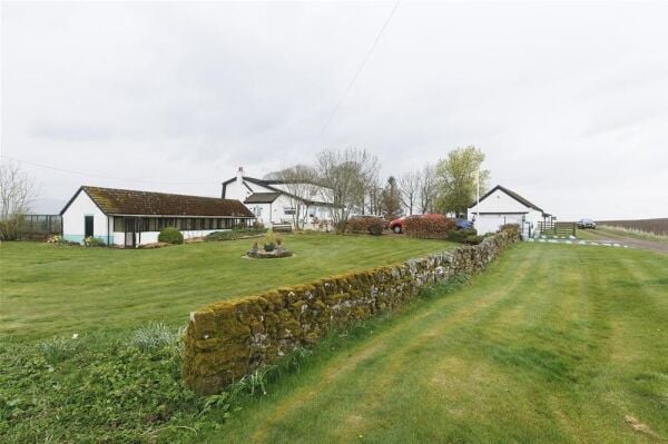 Closed Licensed Boarding Kennels - Carnwath, Lanark, Scotland Photo 1