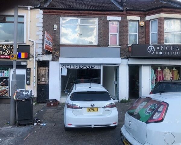 Business for Sale in Leagrave Road, Luton, Bedfordshire, LU4 8HX Business for Sale in Leagrave Road, Luton, Bedfordshire, LU4 8HX