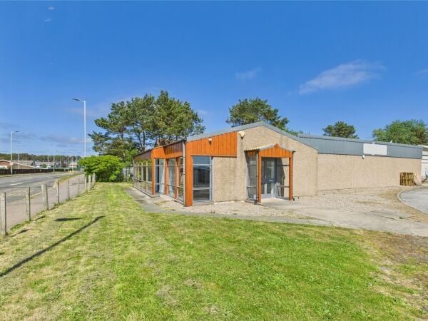 Substantial Workshop Facility with Showroom  & Office Space