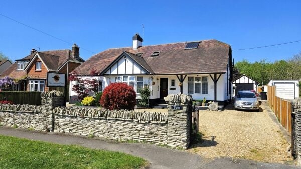 Home & Income B&B with ⅓ Acre Garden - Isle of Purbeck
