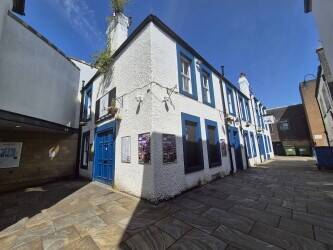 LANCASHIRE - CITY CENTRE PUB TO LET