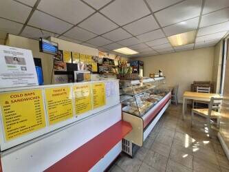 STAFFORDSHIRE MOORLANDS - MIXED USE INVESTMENT OPPORTUNITY STAFFORDSHIRE MOORLANDS - MIXED USE INVESTMENT OPPORTUNITY