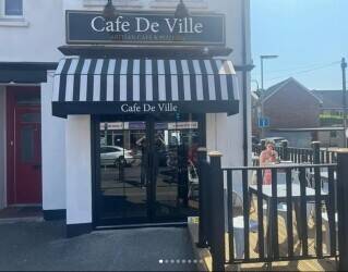 Cafe De Ville - Thriving Daytime Cafe Transitioning into a Bustling Evening Wood-fired Pizzeria Cafe De Ville - Thriving Daytime Cafe Transitioning into a Bustling Evening Wood-fired Pizzeria