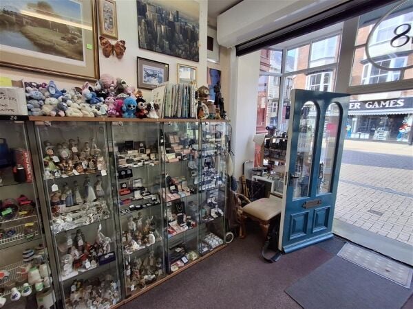 Retail For Sale in Bridlington