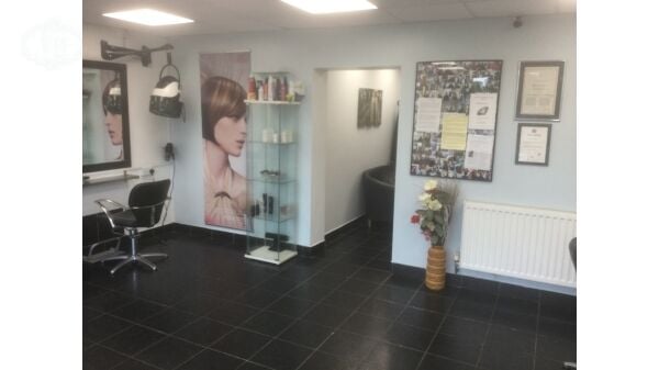 ***REDUCED*** Thriving Unisex Hair Salon with Loyal Clientele Based in Wickford ***REDUCED*** Thriving Unisex Hair Salon with Loyal Clientele Based in Wickford