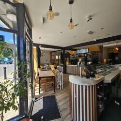 Leasehold unit currently Salad Bar Takeaway restaurant for Sale in Enfield London Leasehold unit currently Salad Bar Takeaway restaurant for Sale in Enfield London