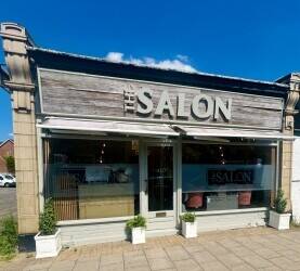 Hairdresser Salon & Beauty Room Stunning! Merstham near Reigate