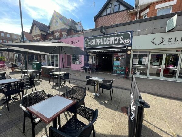 Long Established Cafe - 68 Covers Long Established Cafe - 68 Covers