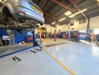 MOT STATION ( CLASS 4 & 7)