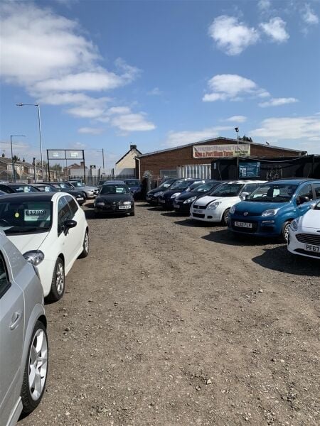 USED AUTO SALES & VEHICLE REPAIRS CENTRE IN NUNEATON USED AUTO SALES & VEHICLE REPAIRS CENTRE IN NUNEATON