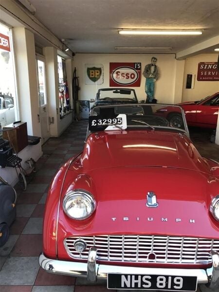 CLASSIC CAR SALES & RESTORATION CENTRE IN PETERBOROUGH CLASSIC CAR SALES & RESTORATION CENTRE IN PETERBOROUGH