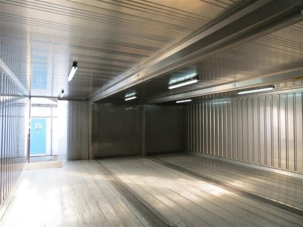 PROVIDES A RANGE OF REFRIGERATION SERVICES FOR COMMERCIAL CLIENTS