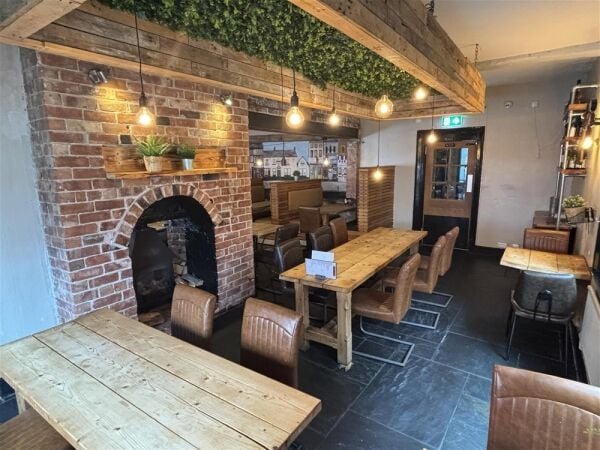 Restaurants For Sale in Whitchurch Restaurants For Sale in Whitchurch