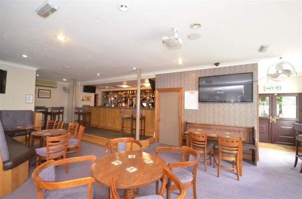 Licenced Trade, Pubs & Clubs For Sale in Wellingborough