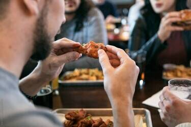 FLAGSHIP CHICKEN RESTAURANT & SPORTS BAR PLUS MASTER FRANCHISE FOR U.K