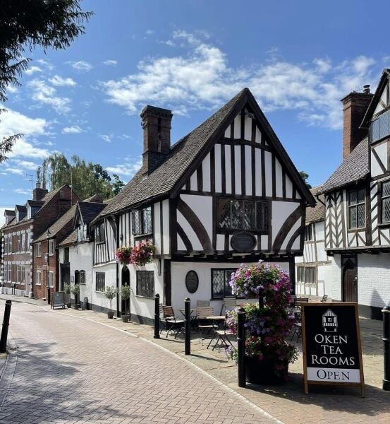 Leasehold Licenced Tea Rooms Located In Warwick Leasehold Licenced Tea Rooms Located In Warwick