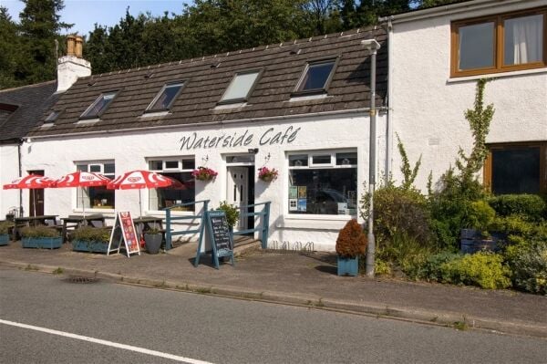 Waterside Café & Flat Waterside Café & Flat
