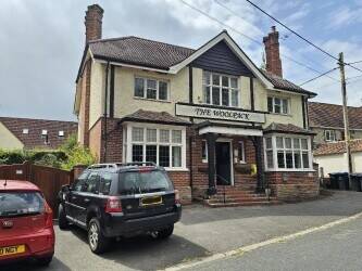 Well Presented Detached Pub & Restaurant In A Popular Wiltshire Village - Currently Closed Well Presented Detached Pub & Restaurant In A Popular Wiltshire Village - Currently Closed
