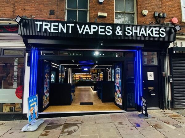 Leasehold Vape Store & Dessert Cafe Located in Nottingham Leasehold Vape Store & Dessert Cafe Located in Nottingham