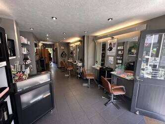 ESTABLISHED HAIR SALON BAKER STREET, BRIGHTON, EAST SUSSEX ESTABLISHED HAIR SALON BAKER STREET, BRIGHTON, EAST SUSSEX