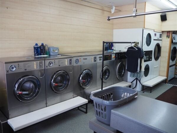 Launderette & Dry Cleaners For Sale in Sheffield Photo 1