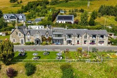 Charming 6-bedroom boutique Hotel in Picturesque Perthshire - For Sale