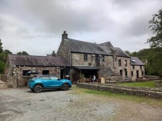 PEMBROKESHIRE – OUTSTANDING STONE BUILT GRADE II LISTED PROPERTY IN QUIET RURAL LOCATION NEXT TO MAJ