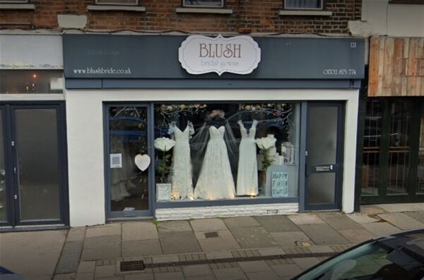 DESIGNER BRIDAL WEAR BOUTIQUE IN ESSEX DESIGNER BRIDAL WEAR BOUTIQUE IN ESSEX