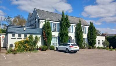 HEREFORDSHIRE - STRATEGICALLY LOCATED HOTEL