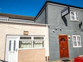LINCOLNSHIRE - 6 BEDROOM GUESTHOUSE CLOSE TO TRAIN STATION LINCOLNSHIRE - 6 BEDROOM GUESTHOUSE CLOSE TO TRAIN STATION
