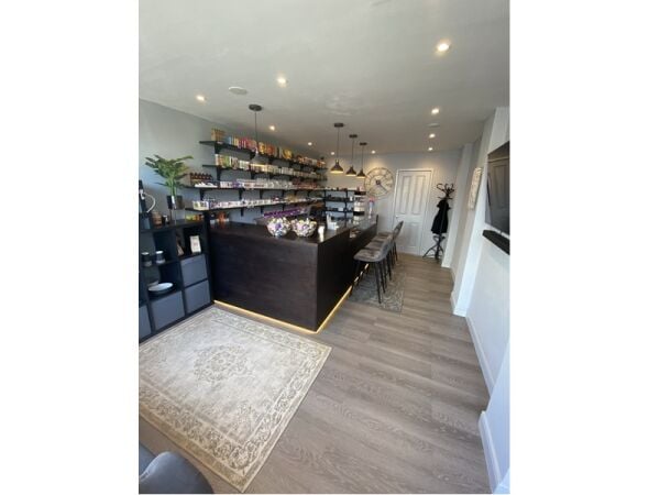 Turn Key. Turn Heads. Turn Profit – Vape Lounge Opportunity