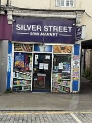 Off licence shop for lease in Wellingborough Town