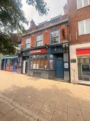 Free of Tie Pub With 4 Bedroom Flat & Roof Top Terrace