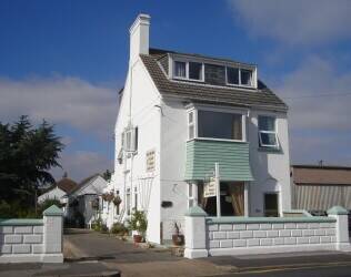 LINCOLNSHIRE COAST - GUEST HOUSE WITH STUNNING GARDENS AND SEPERATE ANNEXE LINCOLNSHIRE COAST - GUEST HOUSE WITH STUNNING GARDENS AND SEPERATE ANNEXE