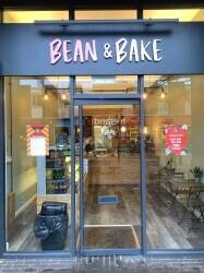 Coffee Shop in Busy High Street