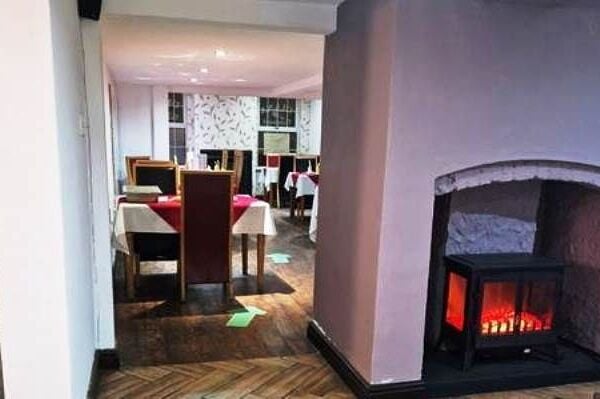Detatched Freehold Licensed Indian Restaurant & Takeaway for Sale
