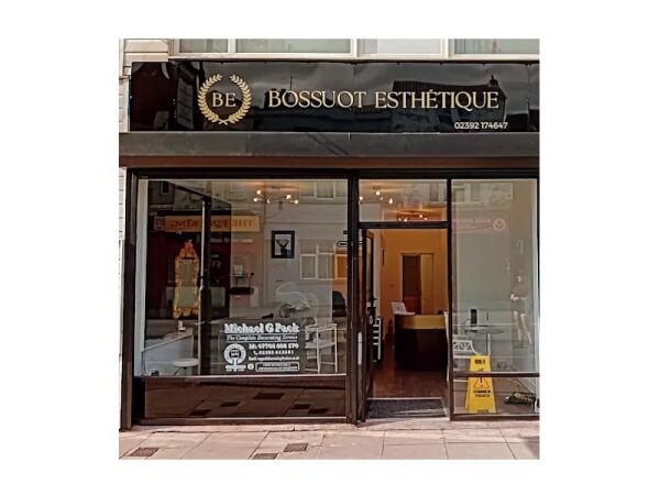 Be Your Own Boss in Beauty – Fully Equipped Salon for Sale