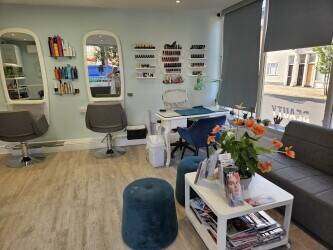 Hairdresser and Beauty business in Chiswick Hairdresser and Beauty business in Chiswick