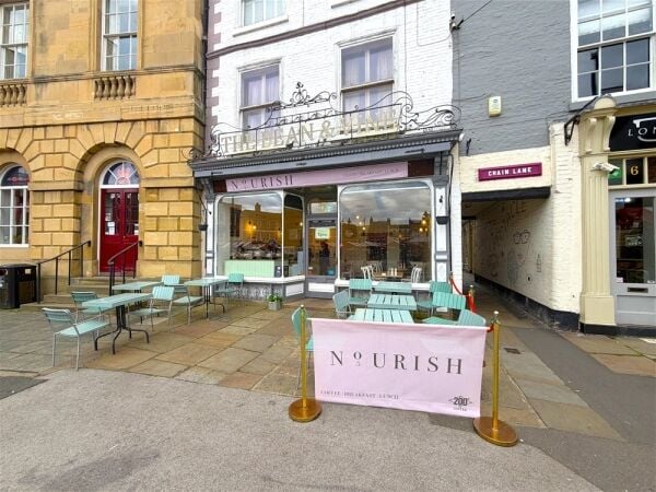 Cafe & Sandwich Bars For Sale in Newark