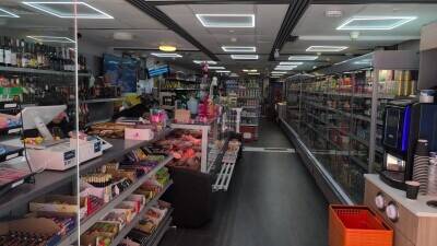 Supermarket & Grocery shop for sale