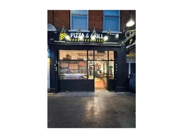 Thriving Restaurant Opportunity in Bustling London Location Thriving Restaurant Opportunity in Bustling London Location