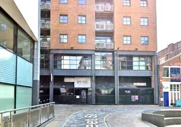 LIVERPOOL CITY CENTRE - STYLISH LATE NIGHT R & B VENUE LIVERPOOL CITY CENTRE - STYLISH LATE NIGHT R & B VENUE
