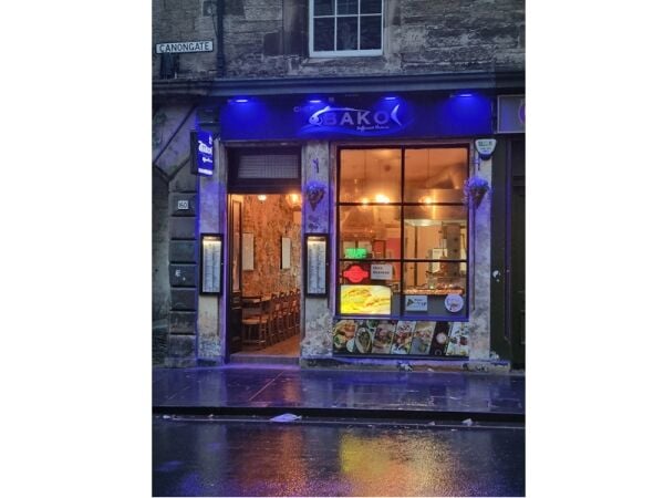 Catch of the Day! Established Seafood Restaurant with Stellar Reviews Catch of the Day! Established Seafood Restaurant with Stellar Reviews