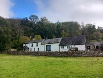 POWYS - UNIQUE HOSTEL AND CAMPING OPPORTUNTITY IN RURAL SETTING