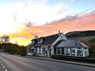 An Extremely Well-Run Cafe Business with 2 Letting Rooms and 2-bedroom Owners Accommodation Ref 1776