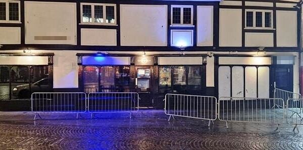 Bar Plus Additional First Floor Night Club closed for Sale