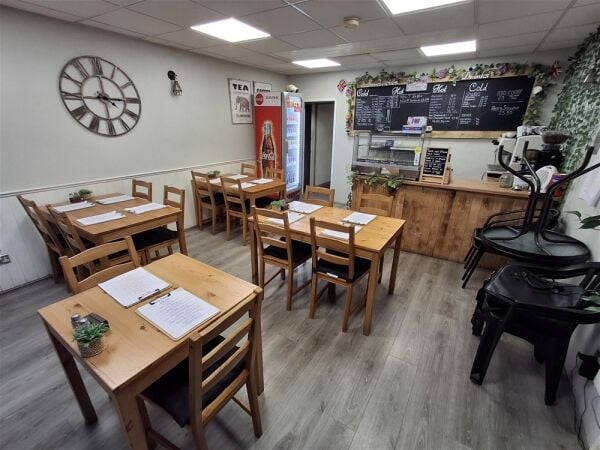 Cafe & Sandwich Bars For Sale in Bingley Cafe & Sandwich Bars For Sale in Bingley