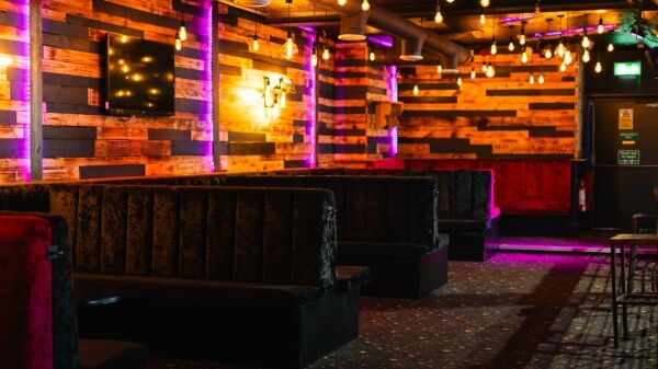 Renowned Late-Night Venue with Prime High Street Location Photo 1