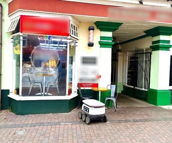 Fast Food Takeaway Specialising In Gourmet Burgers - Recently Closed for Sale Fast Food Takeaway Specialising In Gourmet Burgers - Recently Closed for Sale