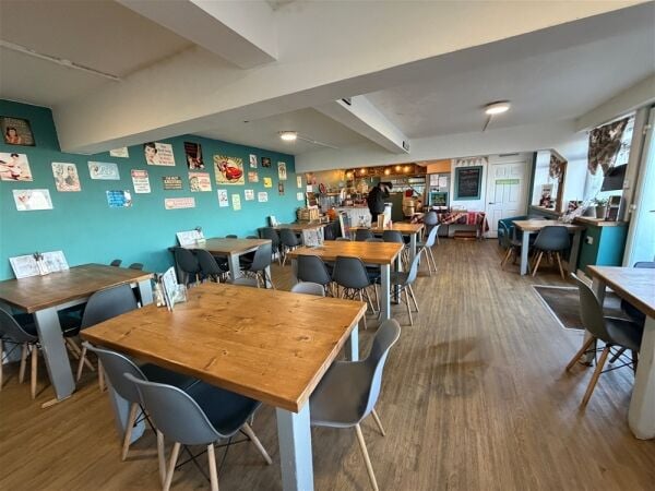 Cafe & Sandwich Bars For Sale in Bradford Cafe & Sandwich Bars For Sale in Bradford